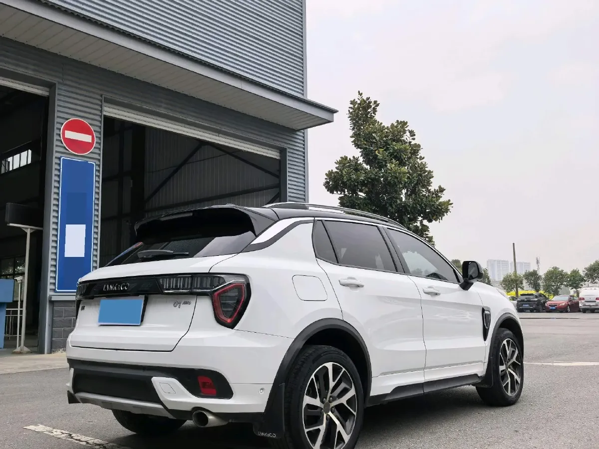 2017 Foton Sauvana 2.0T 218HP L4 6AT,autocango,china used car exporter,china ev exporter,chinese used car exporter,chinese used ev exporter
