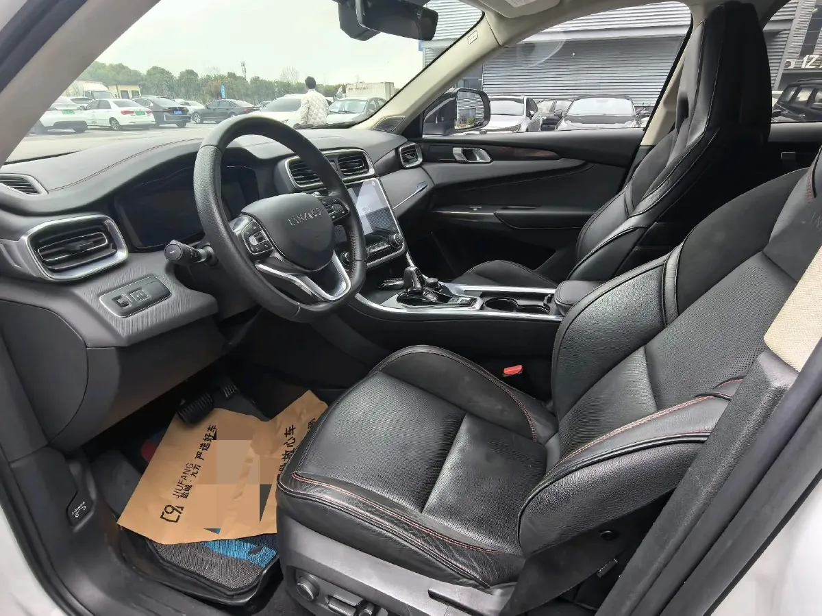 2017 Foton Sauvana 2.0T 218HP L4 6AT,autocango,china used car exporter,china ev exporter,chinese used car exporter,chinese used ev exporter