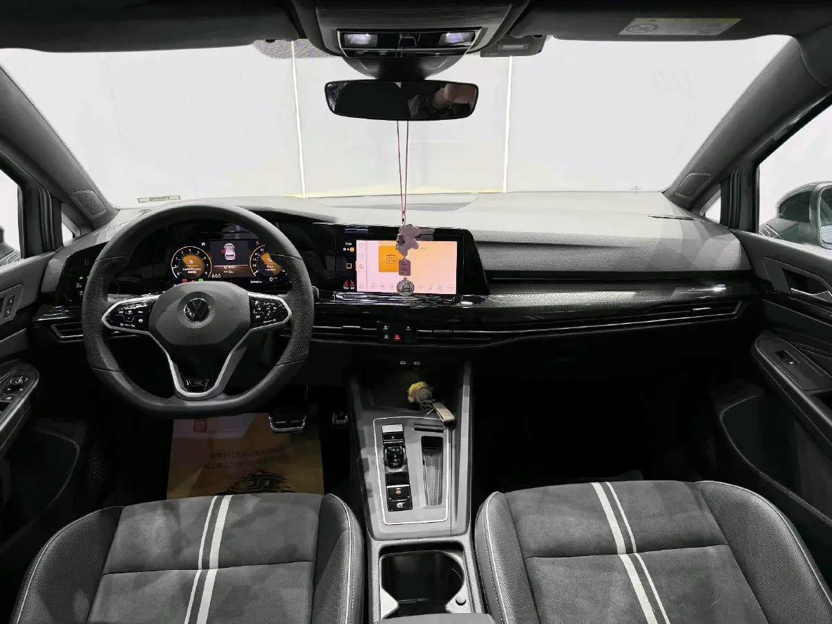 2021 Volkswagen Golf 1.4T 150HP L4 7DCT,autocango,china used car exporter,china ev exporter,chinese used car exporter,chinese used ev exporter