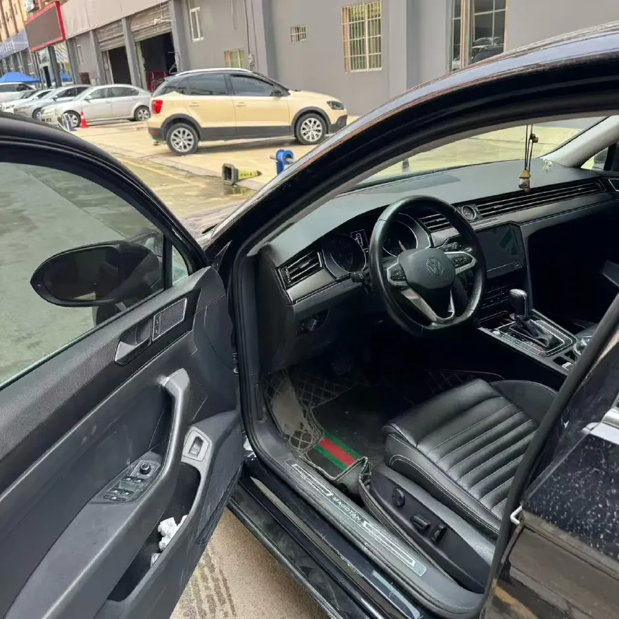 2020 Volkswagen Magotan 2.0T 186HP L4 7DCT,autocango,china used car exporter,china ev exporter,chinese used car exporter,chinese used ev exporter