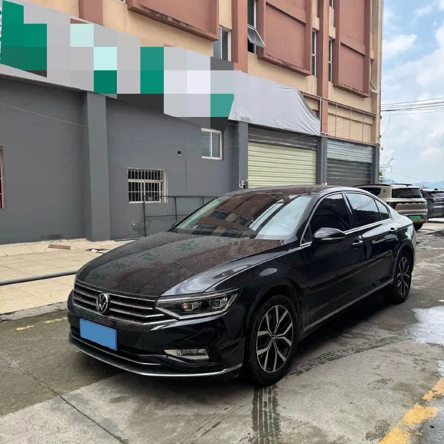 2020 Volkswagen Magotan 2.0T 186HP L4 7DCT,autocango,china used car exporter,china ev exporter,chinese used car exporter,chinese used ev exporter
