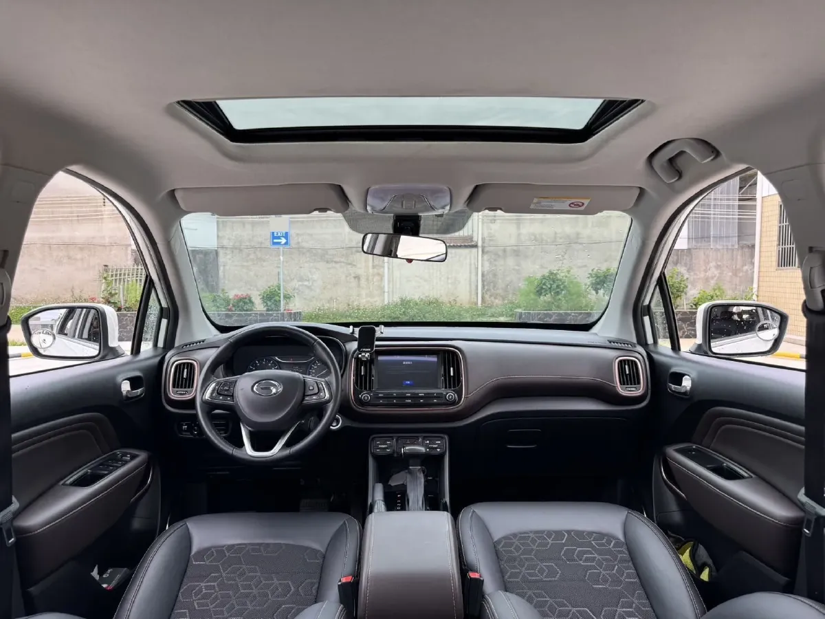 2019 GAC Trumpchi GS3 1.5T 163HP L3 7DCT,autocango,china used car exporter,china ev exporter,chinese used car exporter,chinese used ev exporter