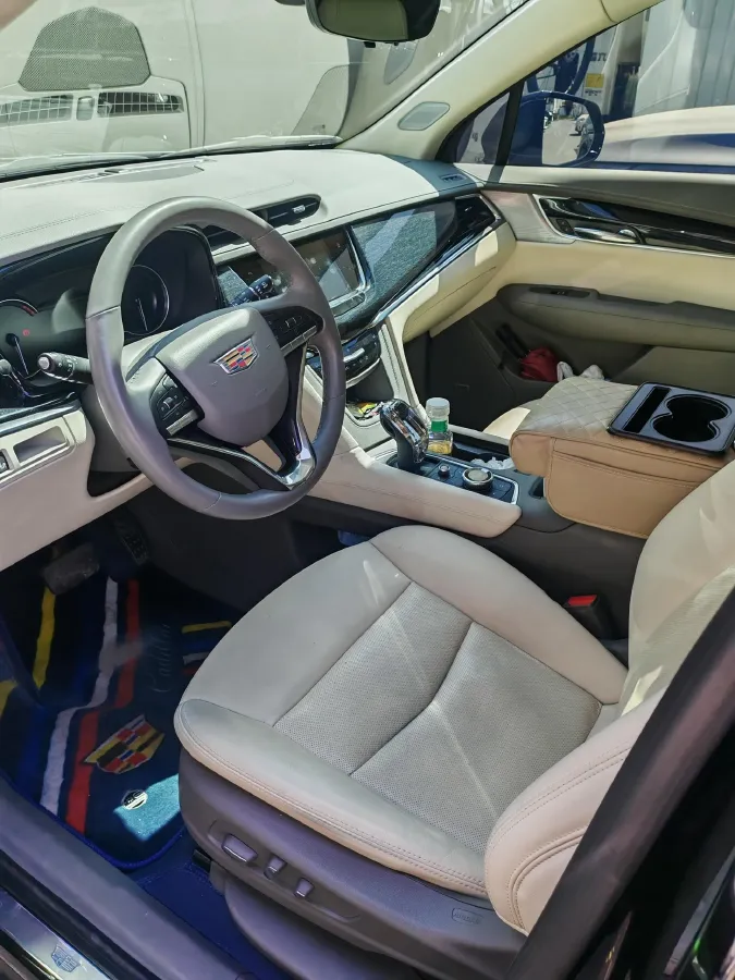 2022 Cadillac XT6 2.0T 237HP L4 9AT,autocango,china used car exporter,china ev exporter,chinese used car exporter,chinese used ev exporter