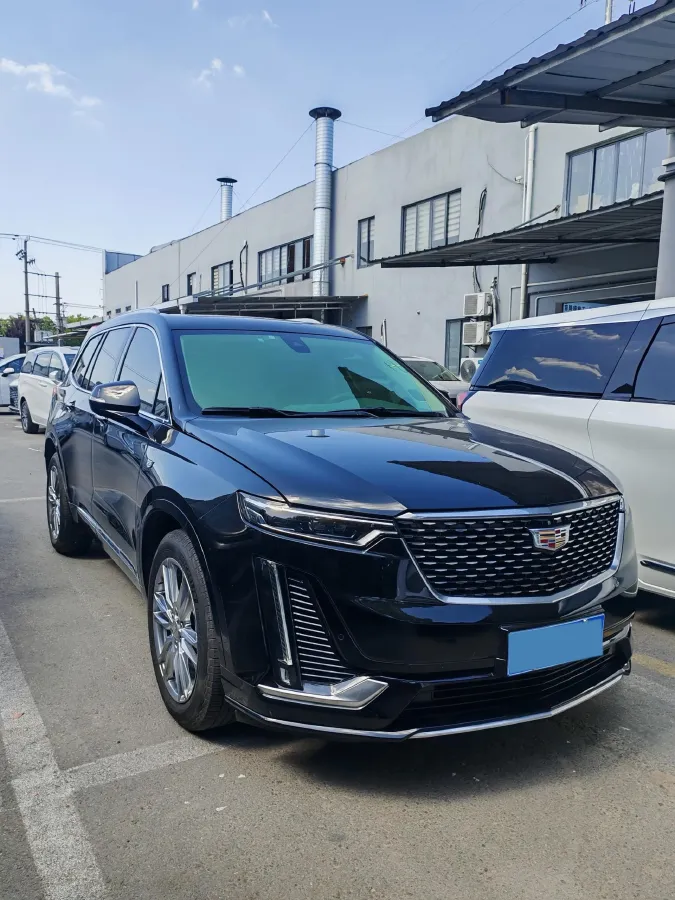 2022 Cadillac XT6 2.0T 237HP L4 9AT,autocango,china used car exporter,china ev exporter,chinese used car exporter,chinese used ev exporter