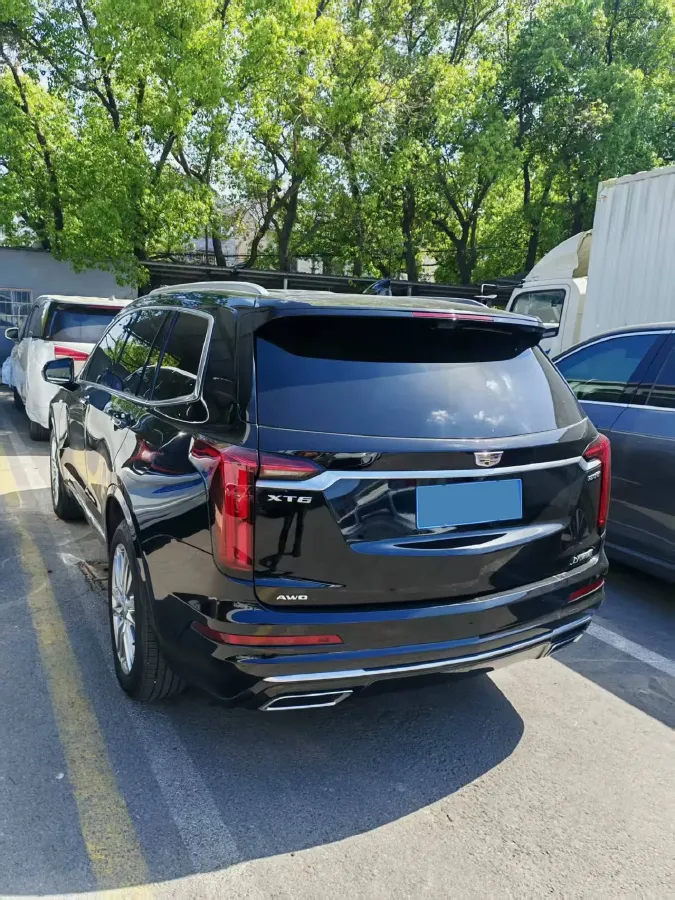 2022 Cadillac XT6 2.0T 237HP L4 9AT,autocango,china used car exporter,china ev exporter,chinese used car exporter,chinese used ev exporter