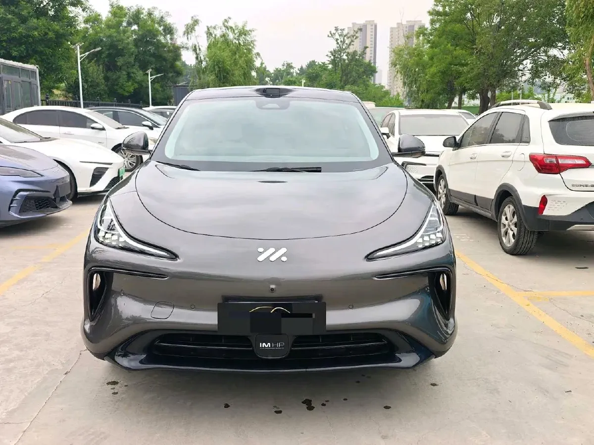 2023 IM LS6 BEV 71KWH,autocango,china used car exporter,china ev exporter,chinese used car exporter,chinese used ev exporter