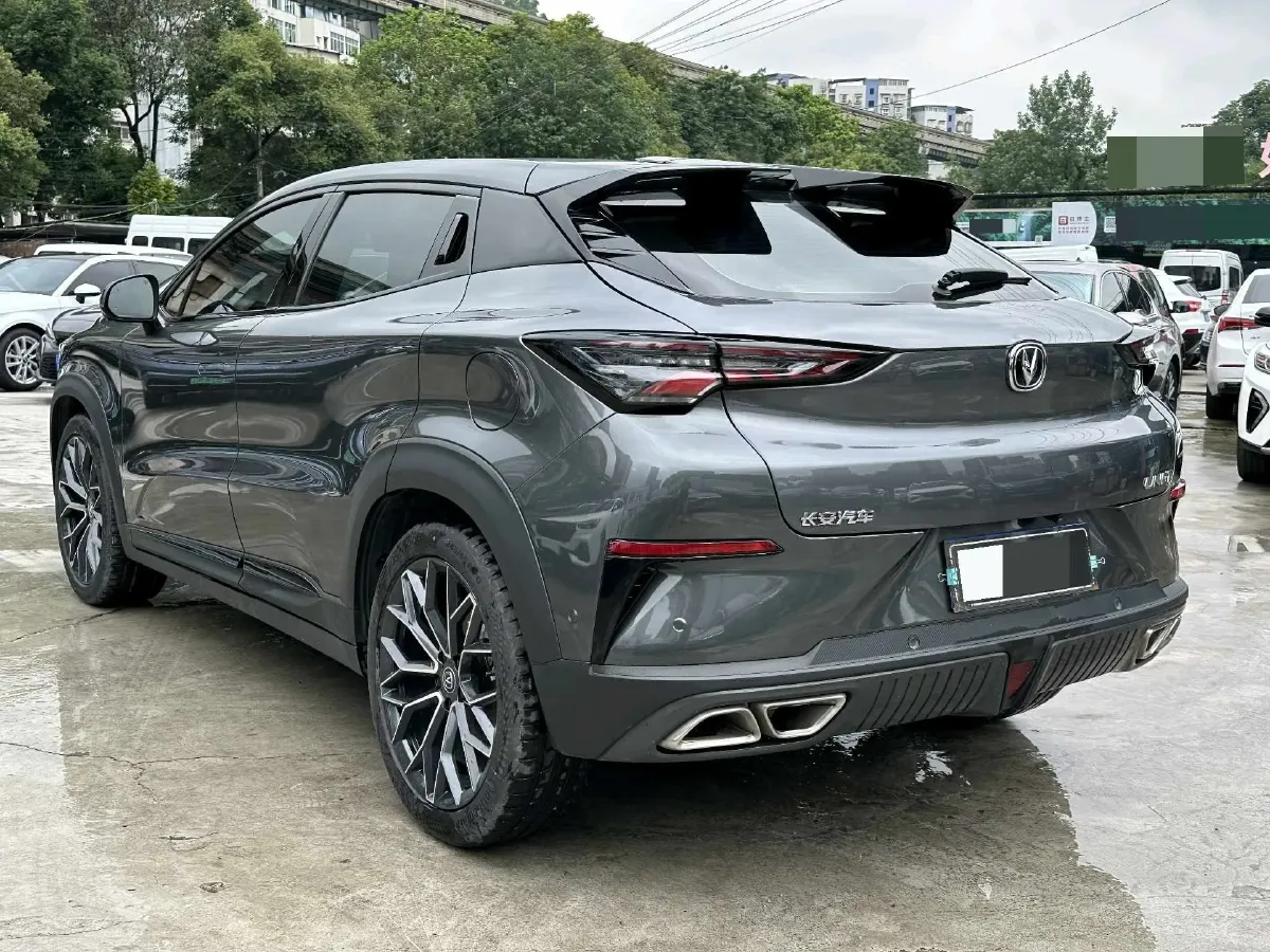 2022 ChangAn UNI-T 1.5T 188HP L4 7DCT,autocango,china used car exporter,china ev exporter,chinese used car exporter,chinese used ev exporter