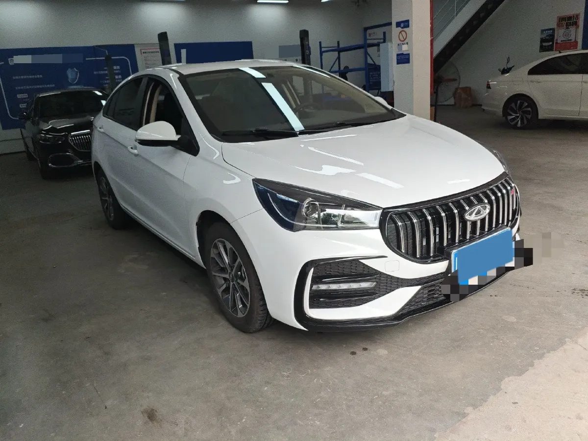 2024 Chery Arrizo 5 1.5L 120HP L4 5MT,autocango,china used car exporter,china ev exporter,chinese used car exporter,chinese used ev exporter