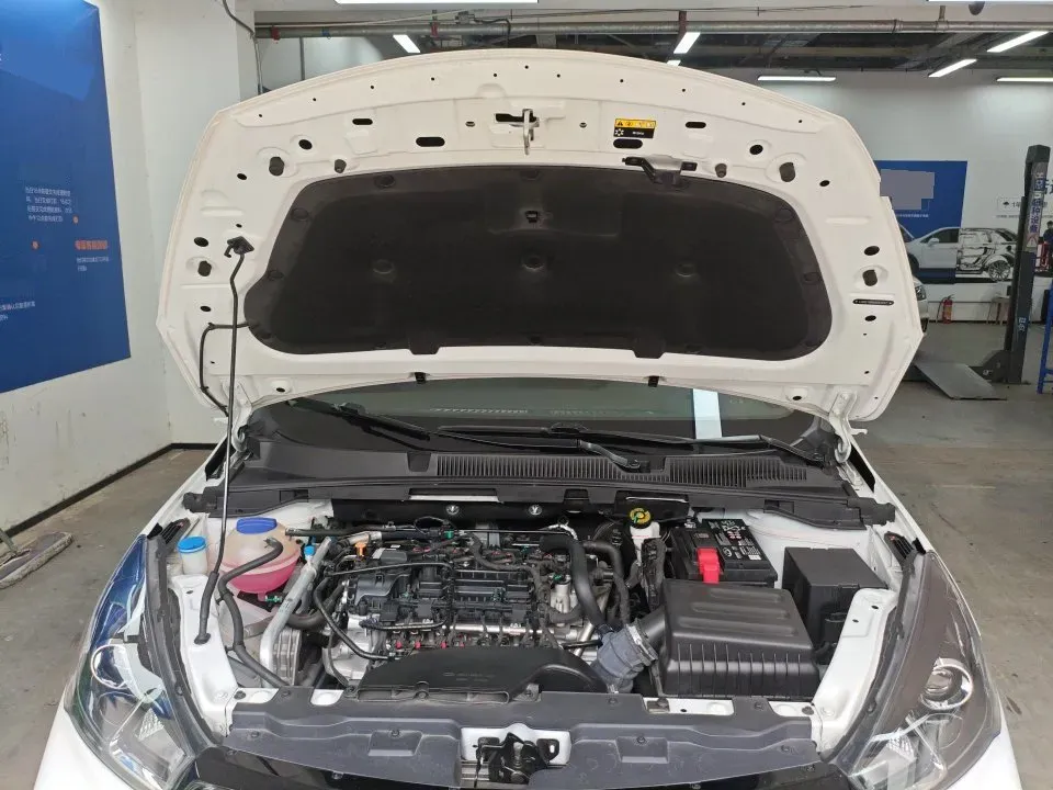 2024 Chery Arrizo 5 1.5L 120HP L4 5MT,autocango,china used car exporter,china ev exporter,chinese used car exporter,chinese used ev exporter