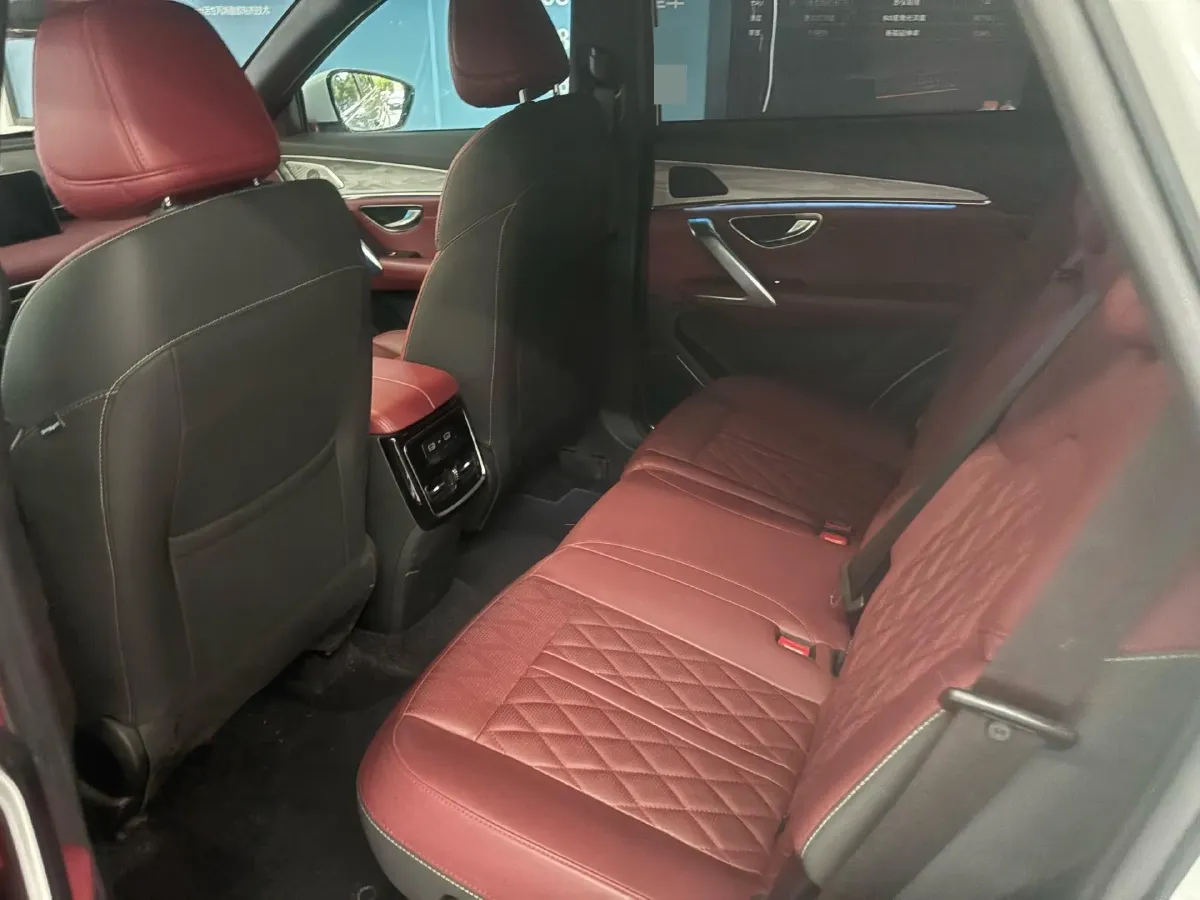 2023 Jetour X70 PRO 1.5T 156HP L4 6DCT,autocango,china used car exporter,china ev exporter,chinese used car exporter,chinese used ev exporter