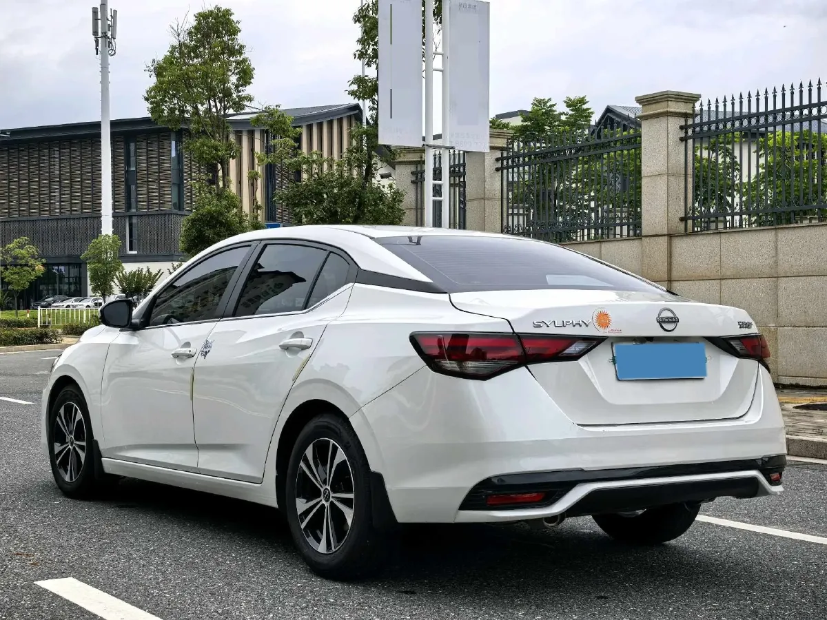 2023 Nissan Sylphy 1.6L 135HP L4 CVT,autocango,china used car exporter,china ev exporter,chinese used car exporter,chinese used ev exporter