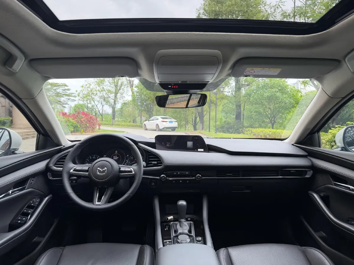 2021 Mazda 3 Axela 2.0L 158HP L4 6AT,autocango,china used car exporter,china ev exporter,chinese used car exporter,chinese used ev exporter