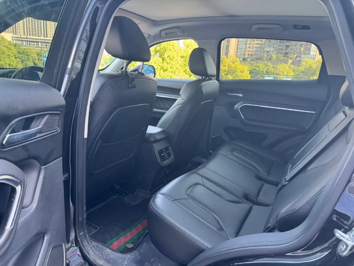 2018 Haval H6 1.5T 169HP L4 7DCT,autocango,china used car exporter,china ev exporter,chinese used car exporter,chinese used ev exporter