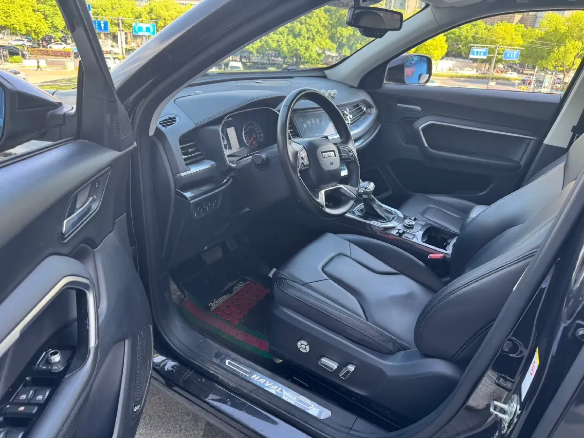 2018 Haval H6 1.5T 169HP L4 7DCT,autocango,china used car exporter,china ev exporter,chinese used car exporter,chinese used ev exporter