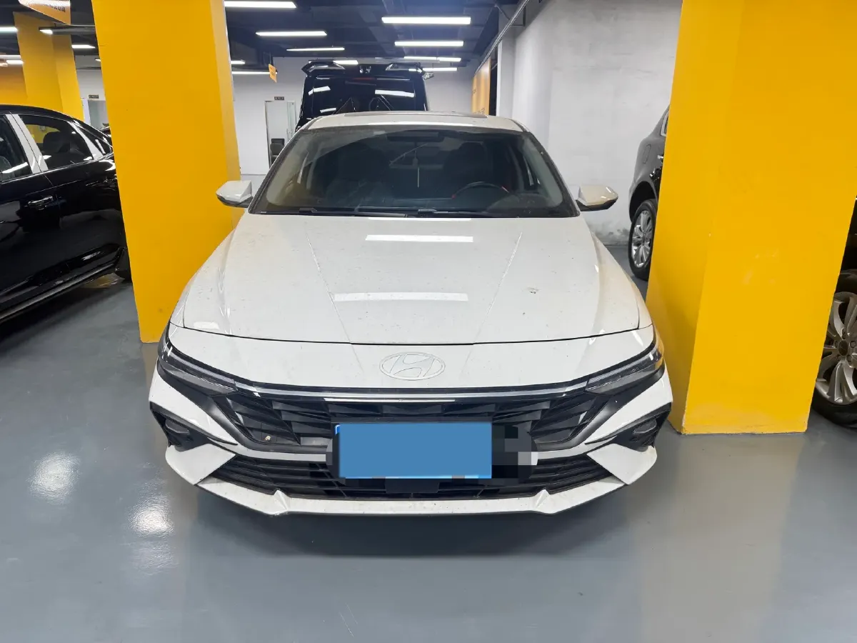2023 Hyundai Elantra 1.5L 115HP L4 CVT,autocango,china used car exporter,china ev exporter,chinese used car exporter,chinese used ev exporter