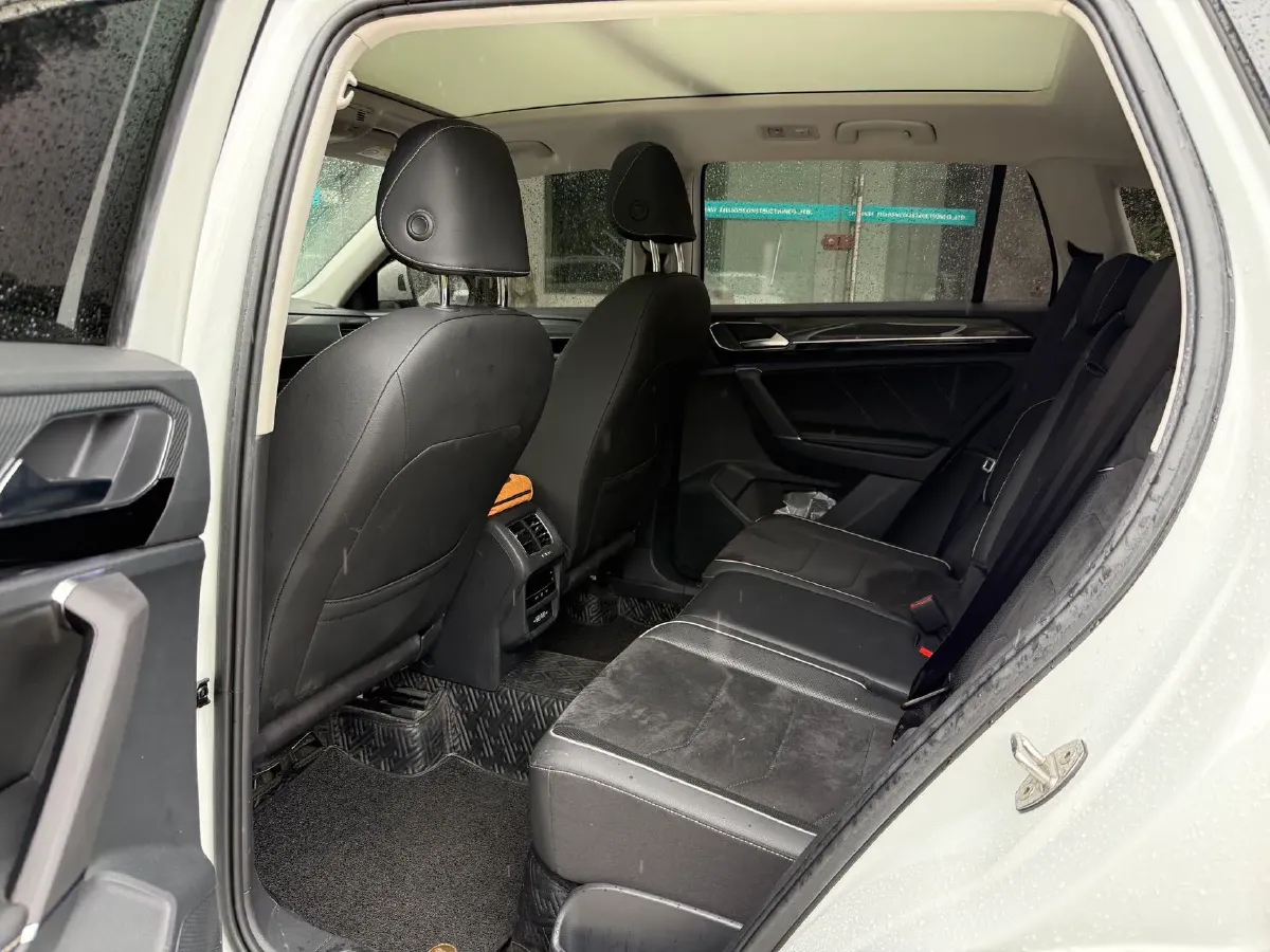 2020 Volkswagen Tayron 2.0T 186HP L4 7DCT,autocango,china used car exporter,china ev exporter,chinese used car exporter,chinese used ev exporter