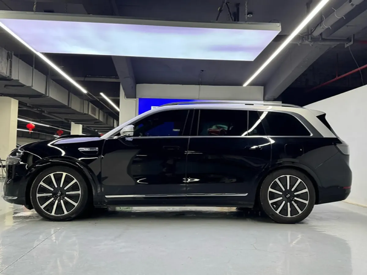 2024 AITO AITO M9 1.5T 152HP L4 REEV 42KWH,autocango,china used car exporter,china ev exporter,chinese used car exporter,chinese used ev exporter