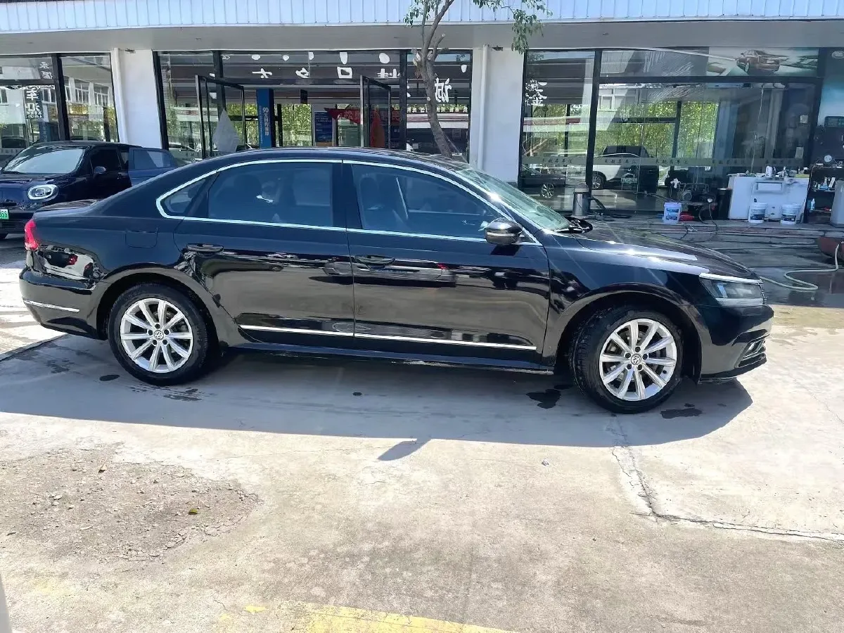 2017 Volkswagen Passat 1.8T 180HP L4 7DCT,autocango,china used car exporter,china ev exporter,chinese used car exporter,chinese used ev exporter