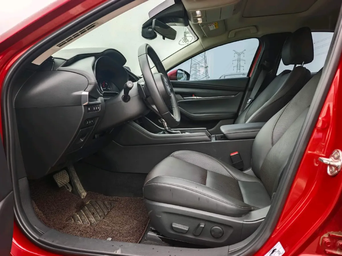 2023 Mazda 3 Axela 2.0L 158HP L4 6AT,autocango,china used car exporter,china ev exporter,chinese used car exporter,chinese used ev exporter