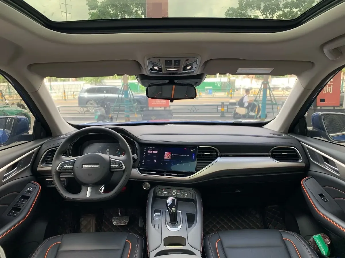 2021 Haval F7 1.5T 169HP L4 7DCT,autocango,china used car exporter,china ev exporter,chinese used car exporter,chinese used ev exporter