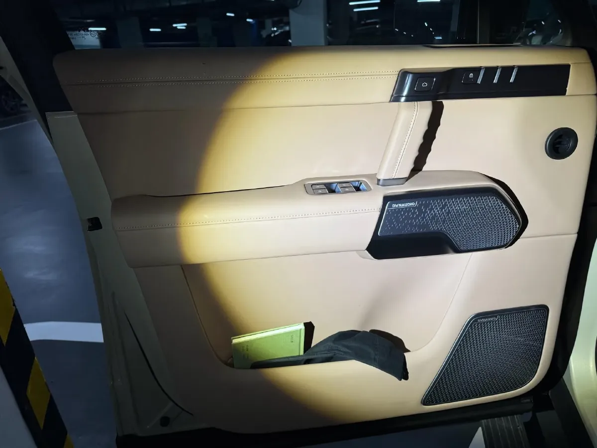2025 M Hero WarriorM817 1.5T 197HP L4 2DHT PHEV,autocango,china used car exporter,china ev exporter,chinese used car exporter,chinese used ev exporter