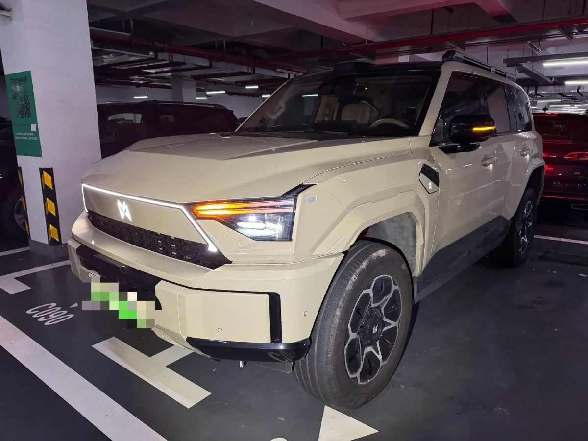 2025 M Hero WarriorM817 1.5T 197HP L4 2DHT PHEV,autocango,china used car exporter,china ev exporter,chinese used car exporter,chinese used ev exporter
