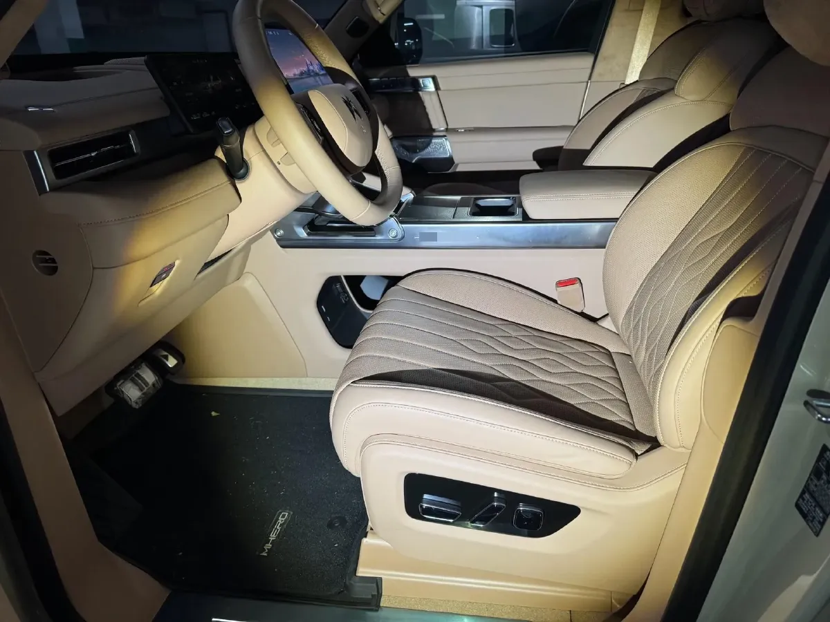 2025 M Hero WarriorM817 1.5T 197HP L4 2DHT PHEV,autocango,china used car exporter,china ev exporter,chinese used car exporter,chinese used ev exporter