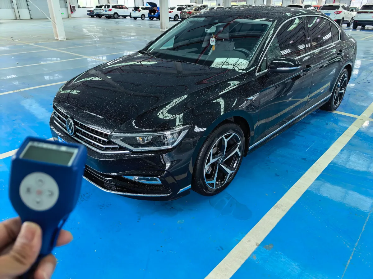 2024 Volkswagen Magotan 2.0T 186HP L4 7DCT,autocango,china used car exporter,china ev exporter,chinese used car exporter,chinese used ev exporter