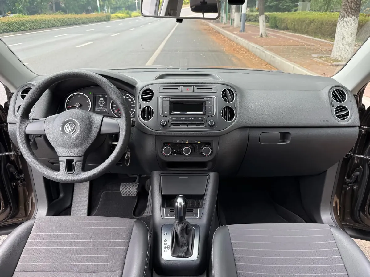 2016 Volkswagen Touran 1.4T 150HP L4 7DCT,autocango,china used car exporter,china ev exporter,chinese used car exporter,chinese used ev exporter