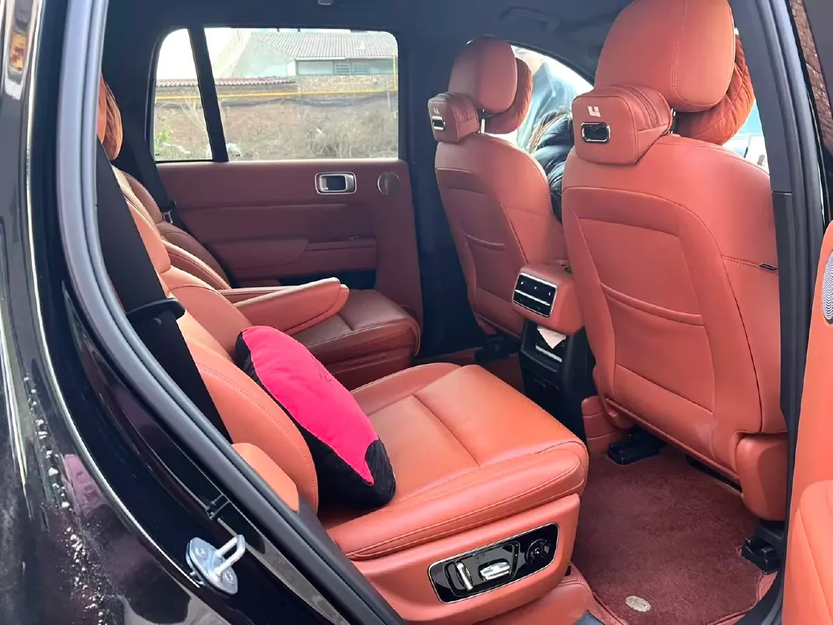 2023 Li L7 Range Extended 154HP REEV 40.9KWH,autocango,china used car exporter,china ev exporter,chinese used car exporter,chinese used ev exporter