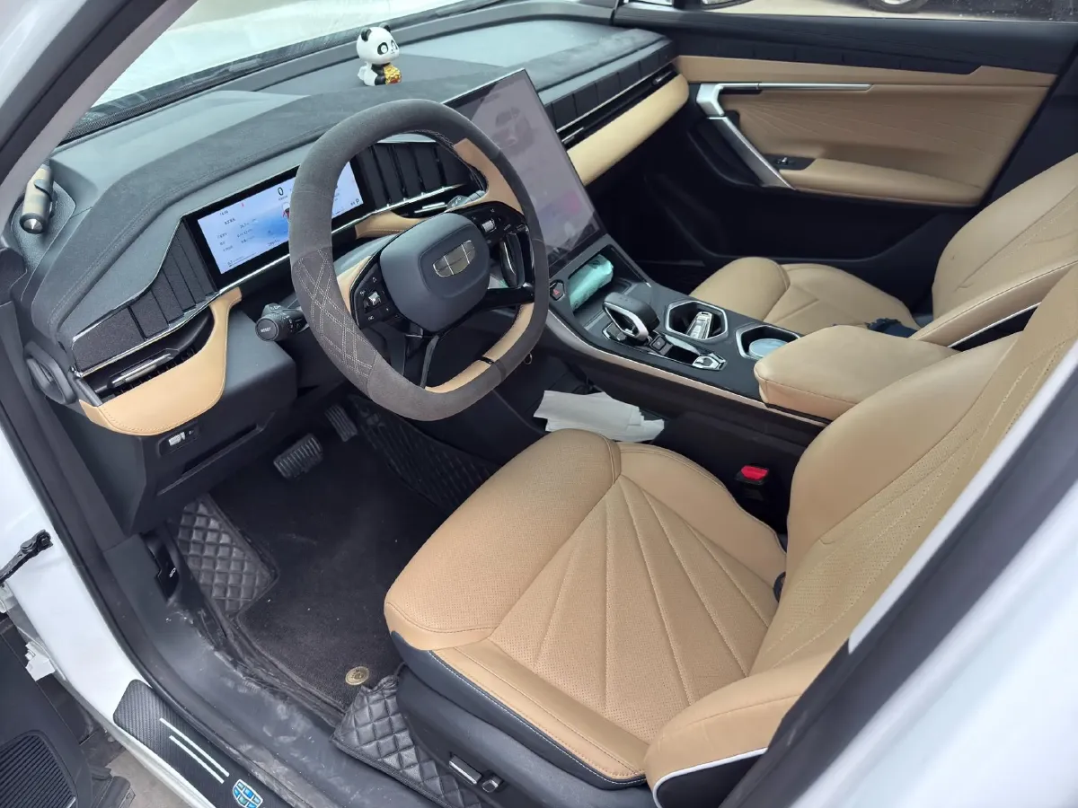 2023 Geely StarRay 1.5T 181HP L4 7DCT,autocango,china used car exporter,china ev exporter,chinese used car exporter,chinese used ev exporter