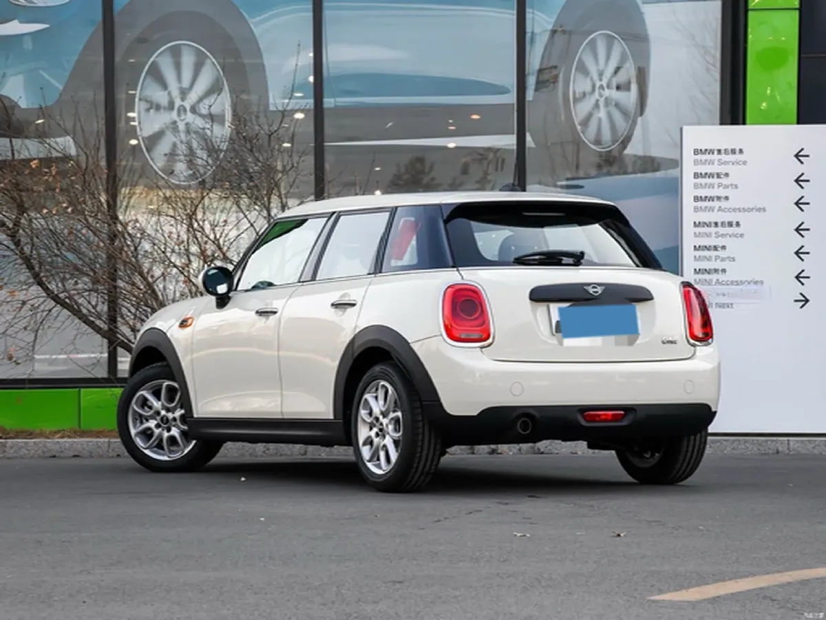 2019 MINI MINI 1.5T 102HP L3 7DCT,autocango,china used car exporter,china ev exporter,chinese used car exporter,chinese used ev exporter