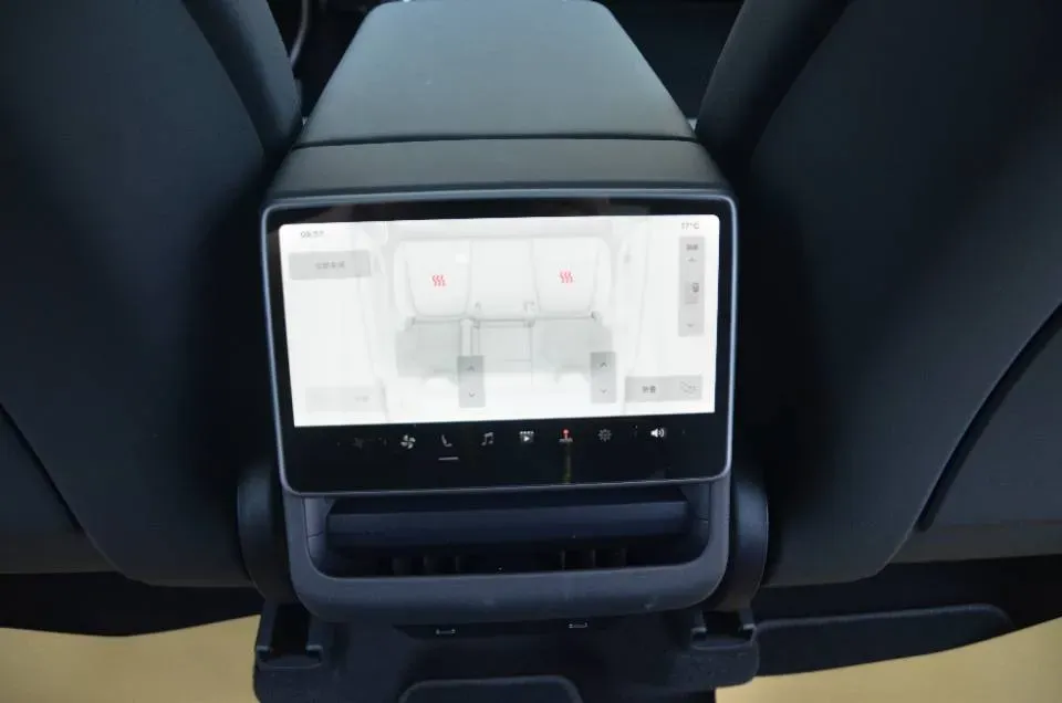 2026 Tesla Model Y BEV,autocango,china used car exporter,china ev exporter,chinese used car exporter,chinese used ev exporter