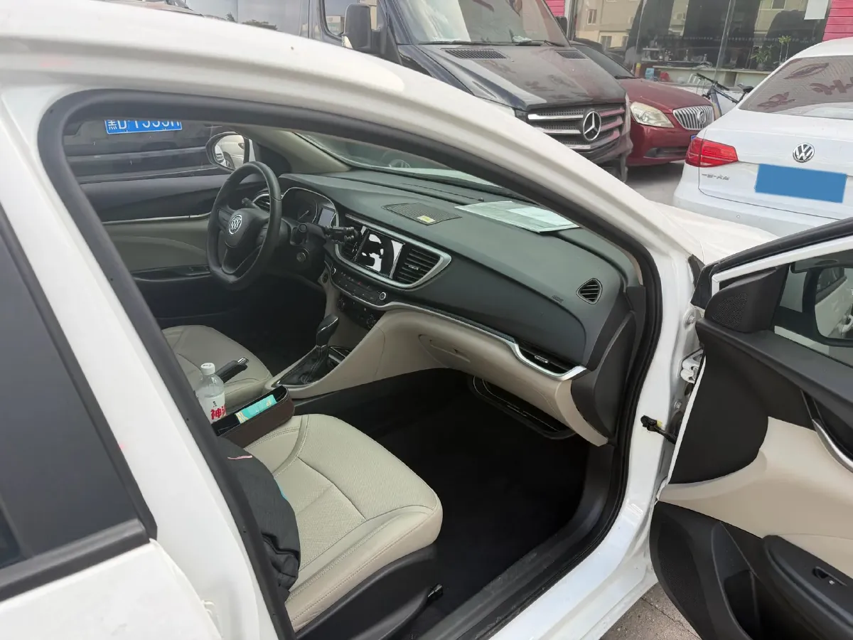 2020 Buick Encore 1.0T 125HP L3 6AT,autocango,china used car exporter,china ev exporter,chinese used car exporter,chinese used ev exporter