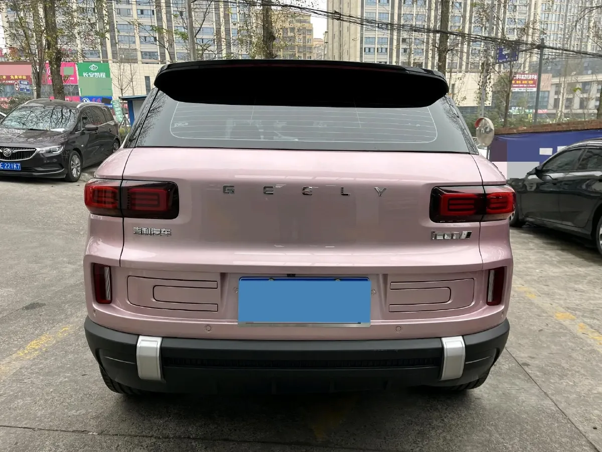 2023 Geely ICON 1.5T 181HP L4 7DCT,autocango,china used car exporter,china ev exporter,chinese used car exporter,chinese used ev exporter