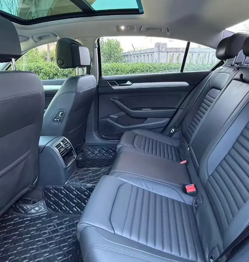 2018 Volkswagen Magotan 1.4T 150HP L4 7DCT,autocango,china used car exporter,china ev exporter,chinese used car exporter,chinese used ev exporter