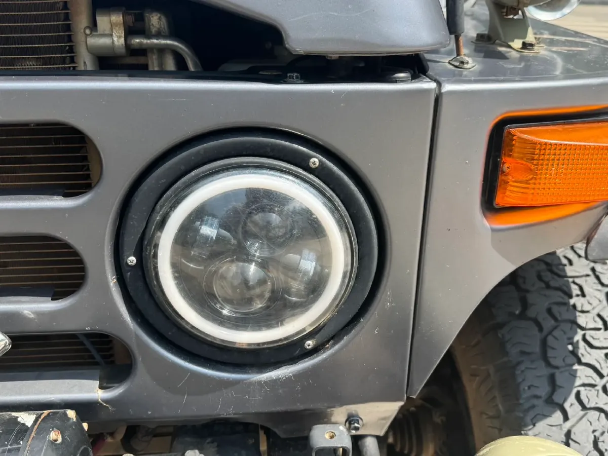 2022 BAW 212 2.0L 144HP L4 5MT,autocango,china used car exporter,china ev exporter,chinese used car exporter,chinese used ev exporter