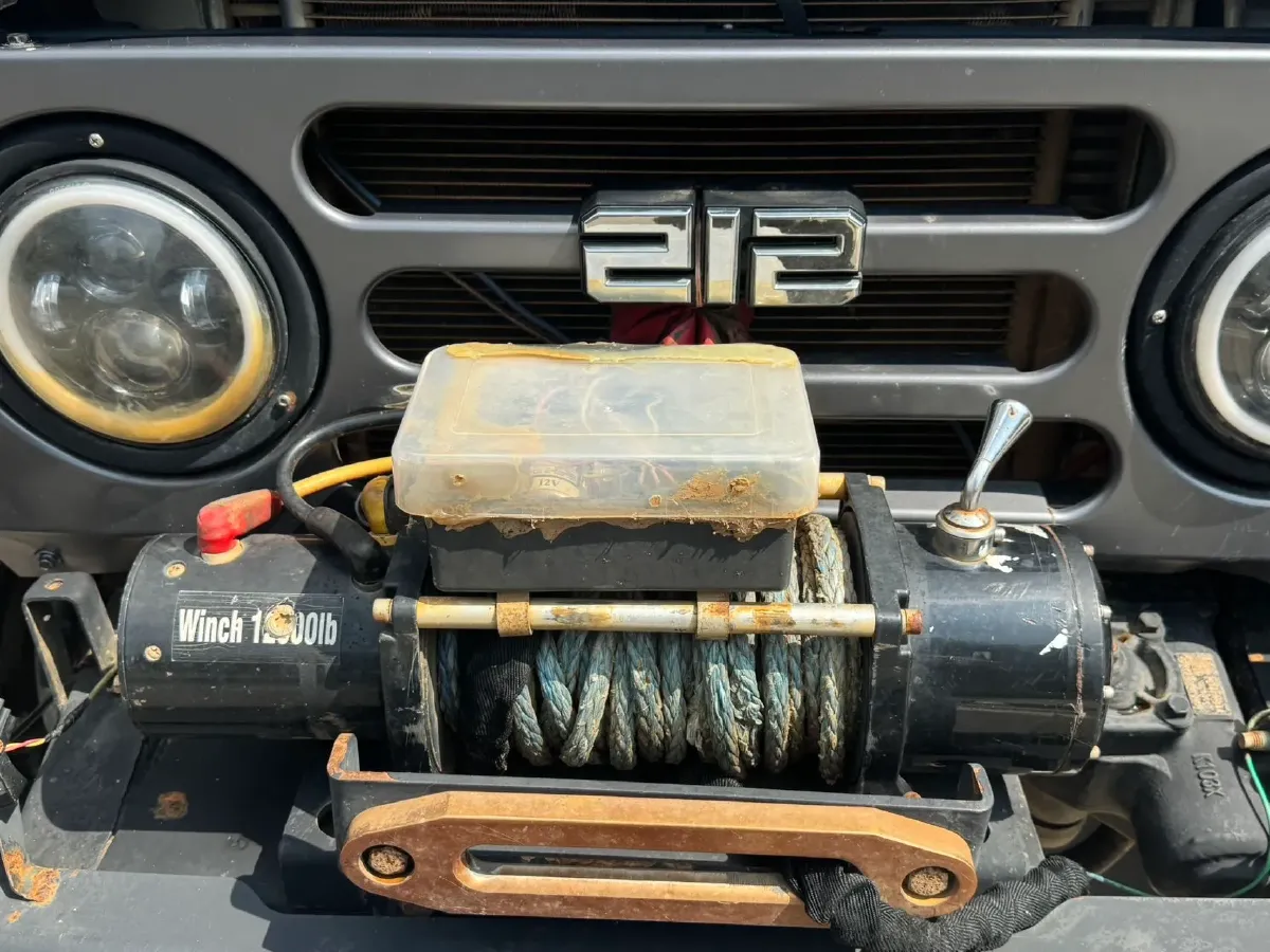 2022 BAW 212 2.0L 144HP L4 5MT,autocango,china used car exporter,china ev exporter,chinese used car exporter,chinese used ev exporter