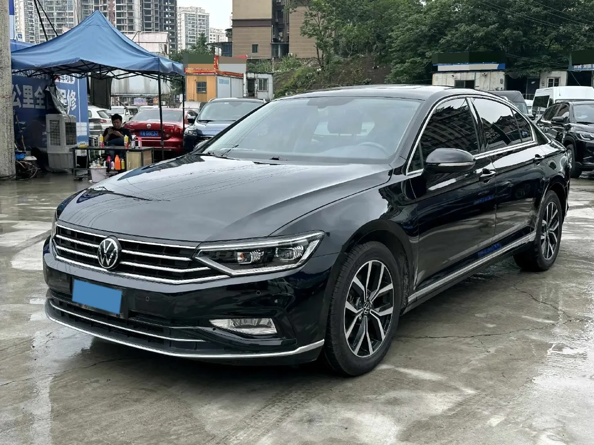 2020 Volkswagen Magotan 2.0T 186HP L4 7DCT,autocango,china used car exporter,china ev exporter,chinese used car exporter,chinese used ev exporter