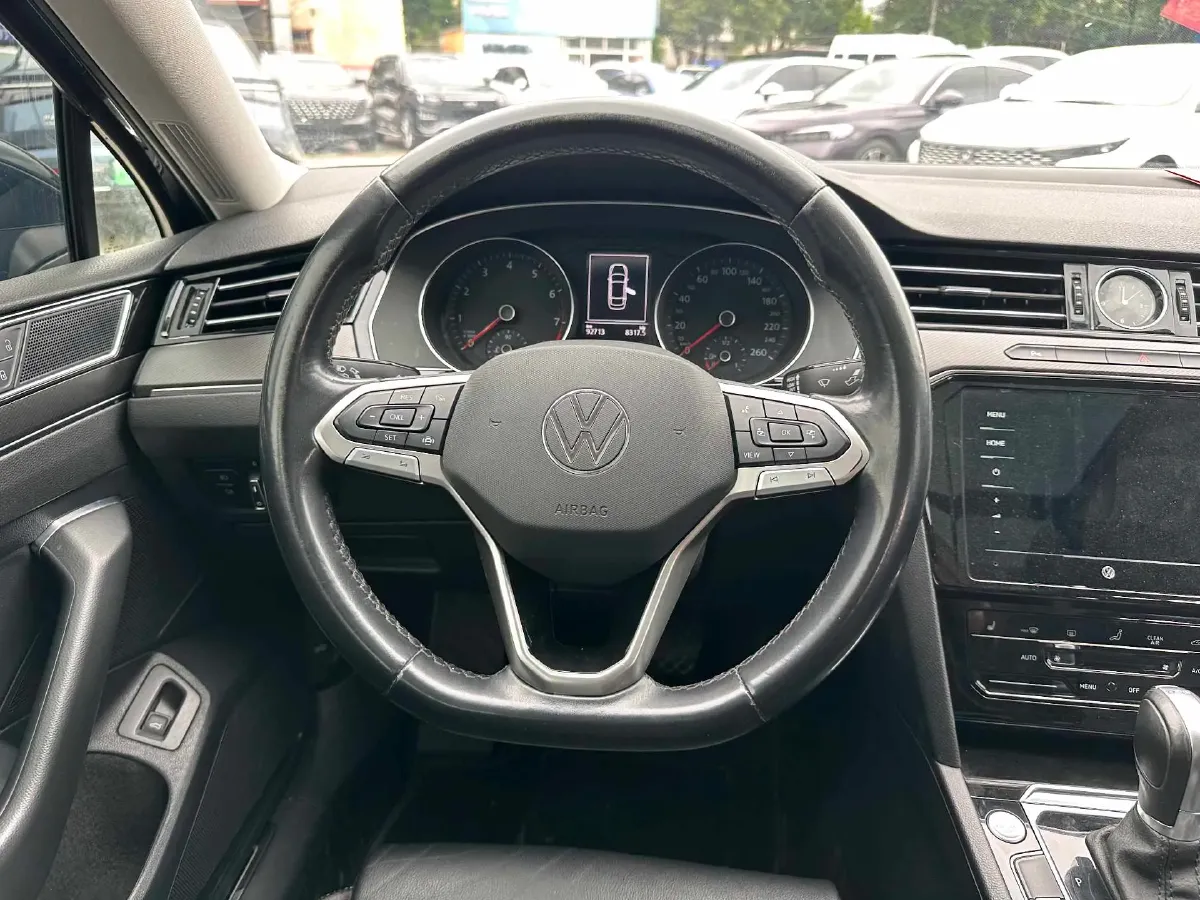 2020 Volkswagen Magotan 2.0T 186HP L4 7DCT,autocango,china used car exporter,china ev exporter,chinese used car exporter,chinese used ev exporter