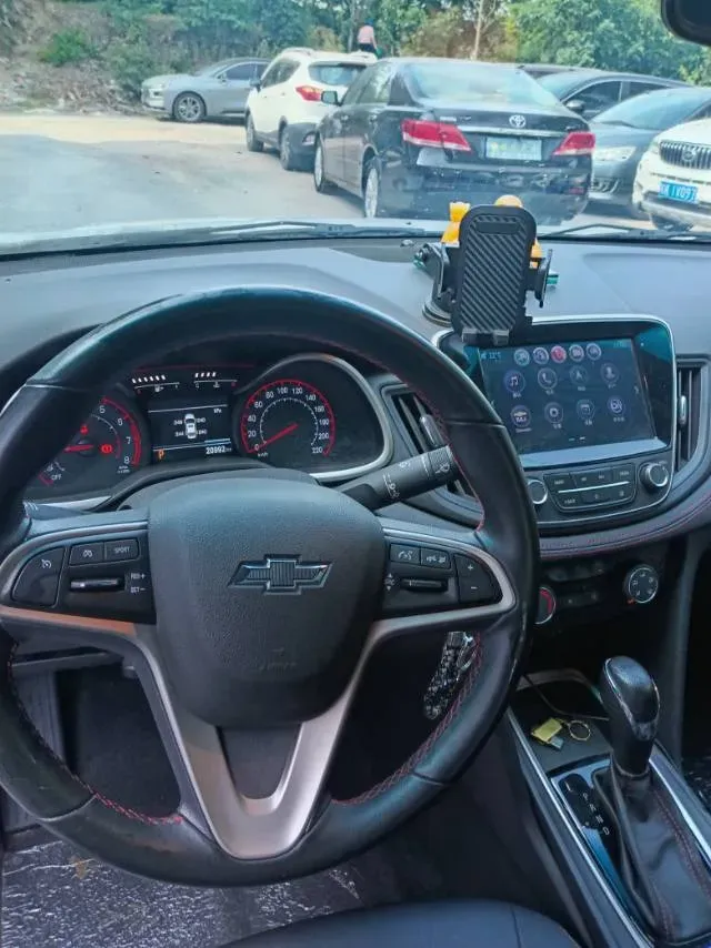 2019 Chevrolet Monza 1.3T 163HP L3 6AT,autocango,china used car exporter,china ev exporter,chinese used car exporter,chinese used ev exporter