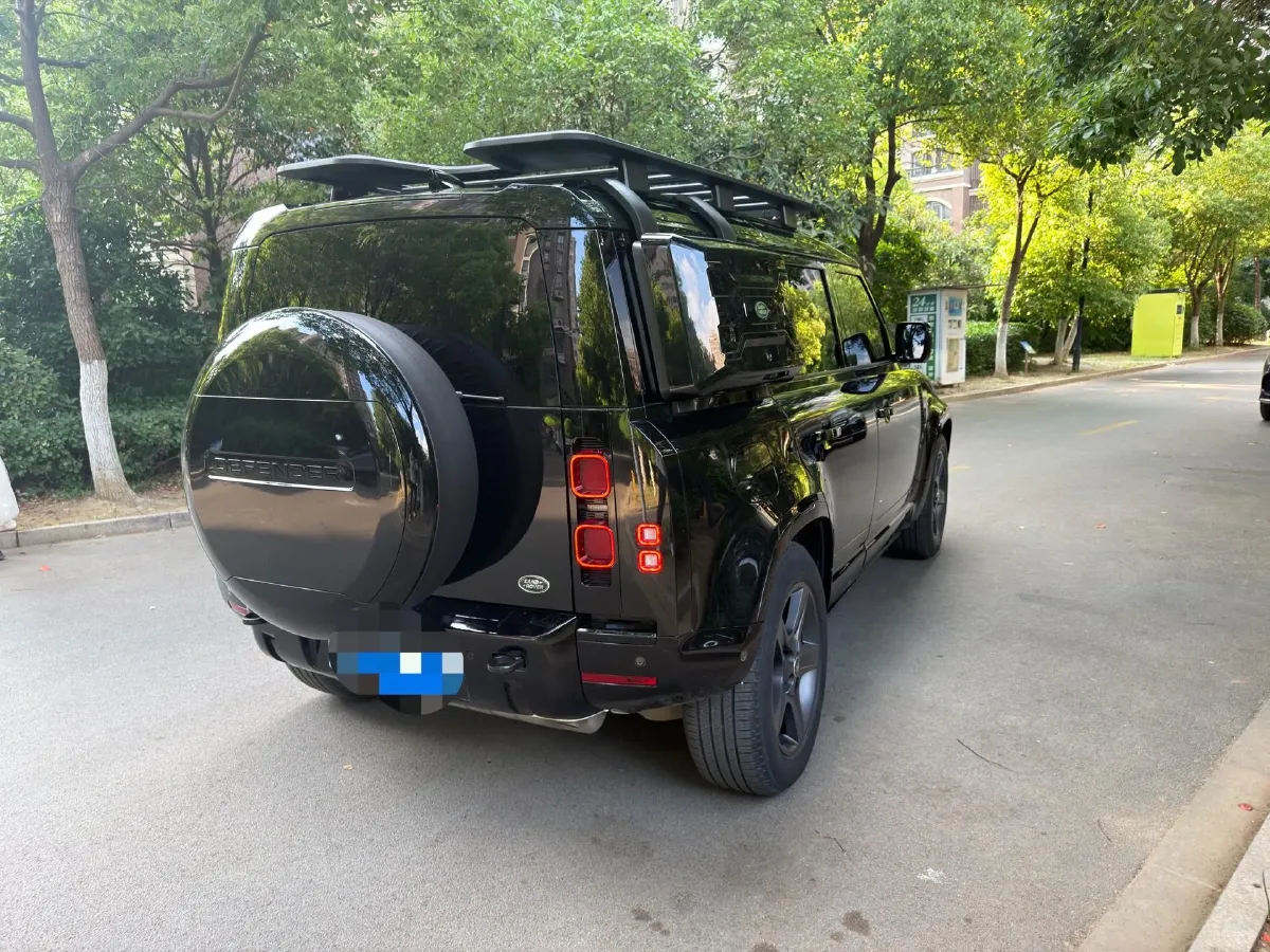 2024 Land Rover Defender 3.0T 400HP L6 8AT,autocango,china used car exporter,china ev exporter,chinese used car exporter,chinese used ev exporter