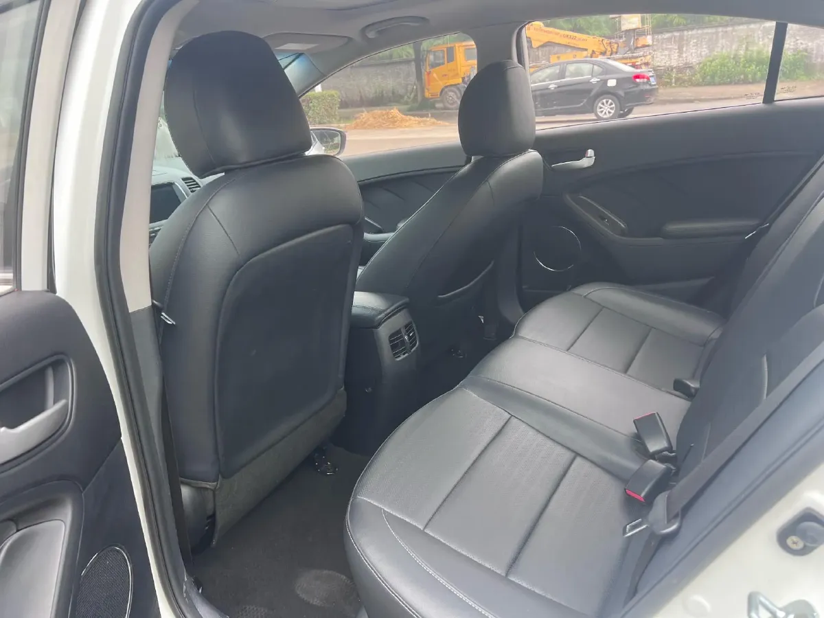 2017 Kia K3 1.6L 128HP L4 6AT,autocango,china used car exporter,china ev exporter,chinese used car exporter,chinese used ev exporter