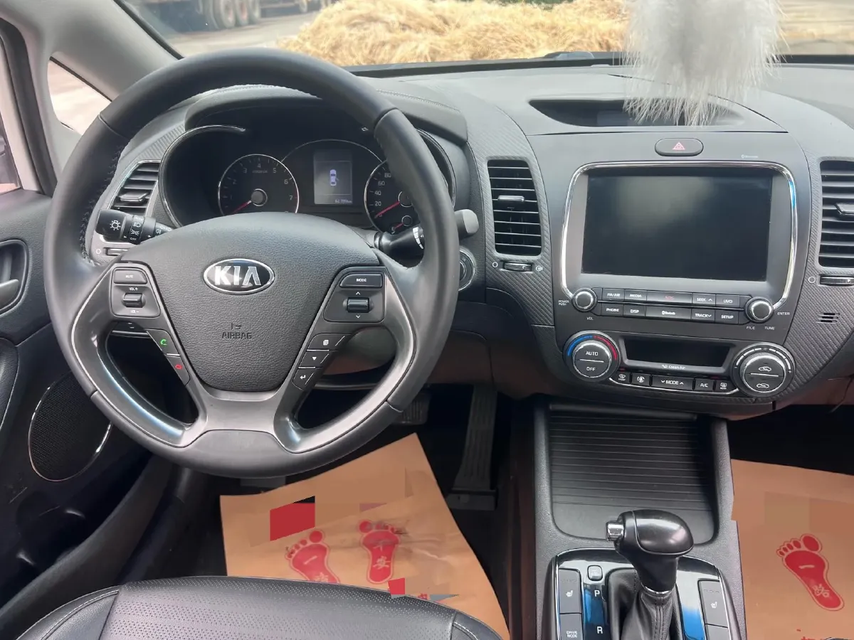 2017 Kia K3 1.6L 128HP L4 6AT,autocango,china used car exporter,china ev exporter,chinese used car exporter,chinese used ev exporter