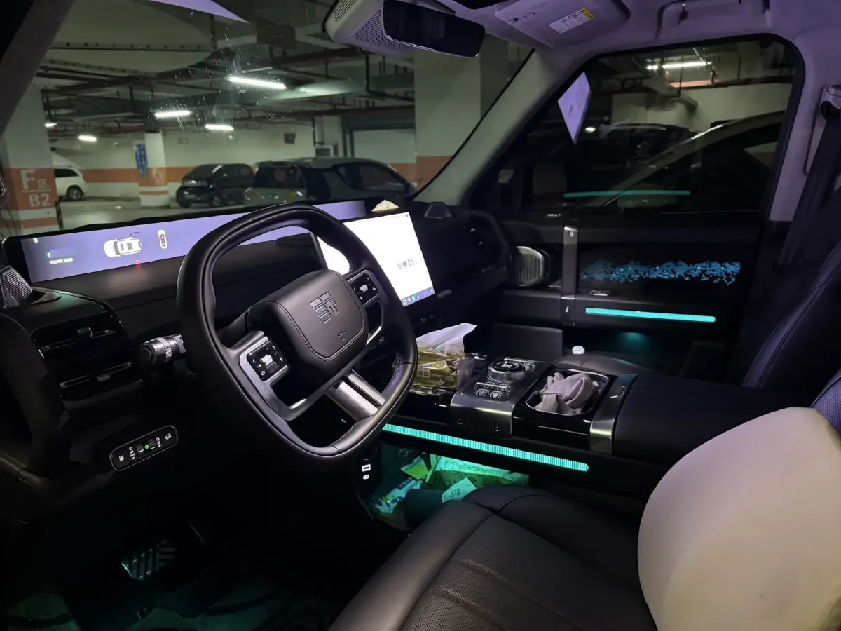 2025 Jetour Zongheng G700 2.0T 211HP L4 2DHT PHEV,autocango,china used car exporter,china ev exporter,chinese used car exporter,chinese used ev exporter