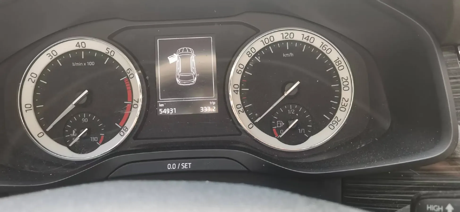 2018 Skoda Kodiak 2.0T 186HP L4 7DCT,autocango,china used car exporter,china ev exporter,chinese used car exporter,chinese used ev exporter
