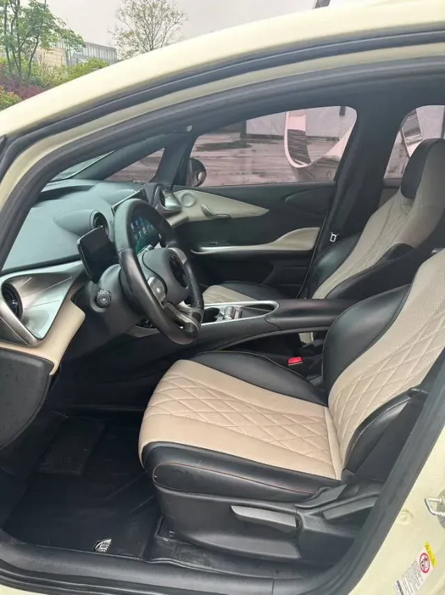 2021 Ford Escort 1.5L 122HP L3 6AT,autocango,china used car exporter,china ev exporter,chinese used car exporter,chinese used ev exporter