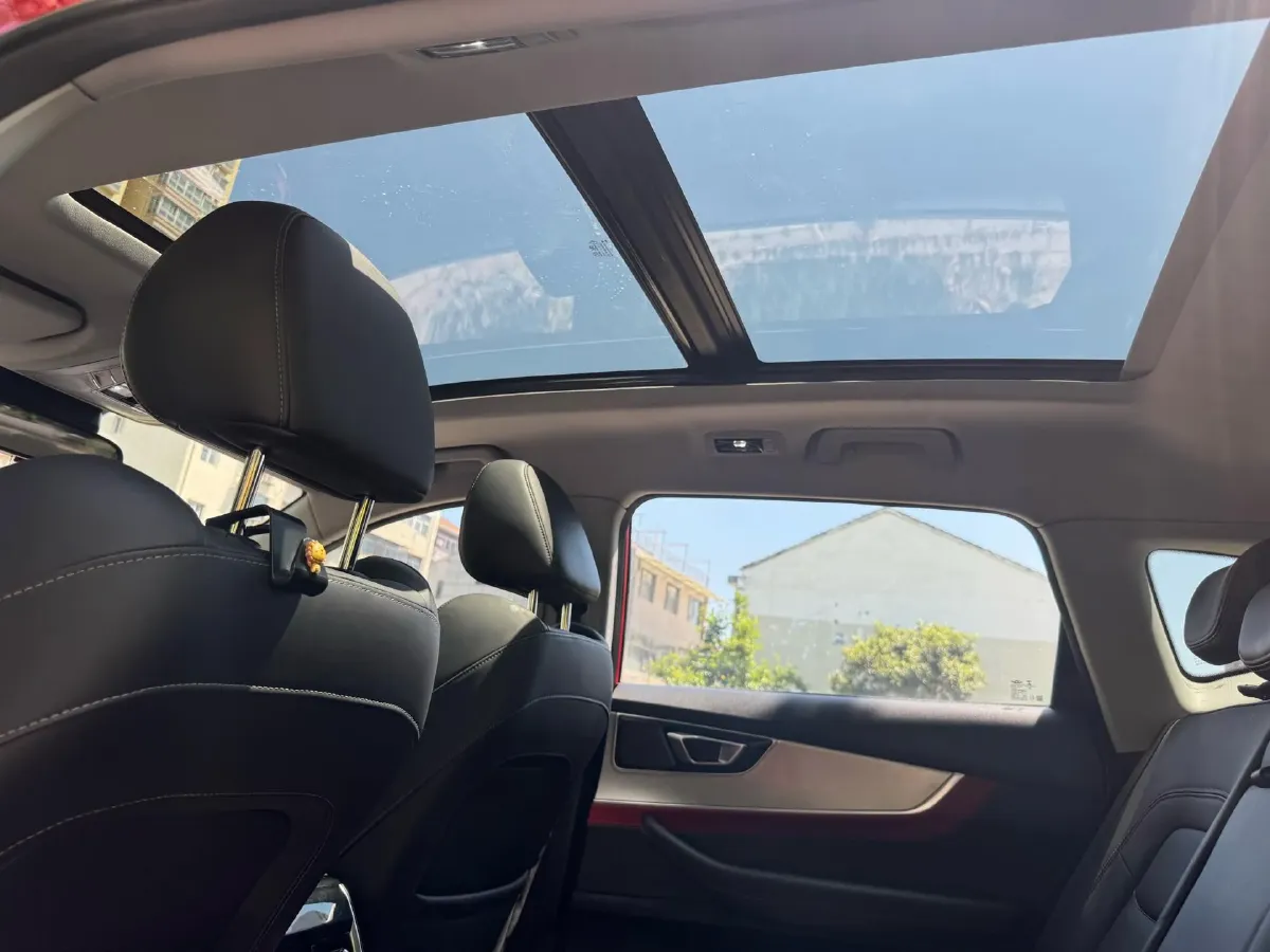 2020 Chery Tiggo 7 1.6T 197HP L4 7DCT,autocango,china used car exporter,china ev exporter,chinese used car exporter,chinese used ev exporter