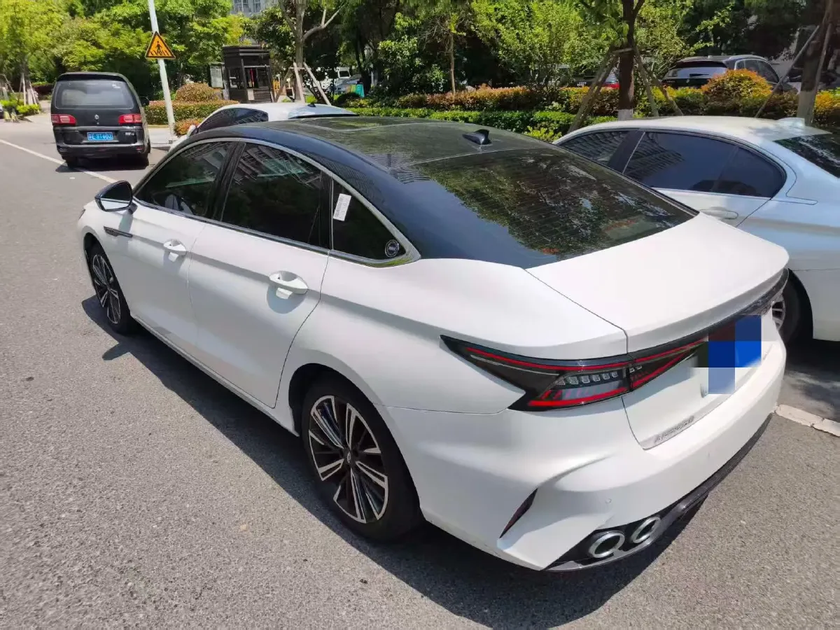 2025 Chery Arrizo 8 1.6T 197HP L4 7DCT,autocango,china used car exporter,china ev exporter,chinese used car exporter,chinese used ev exporter