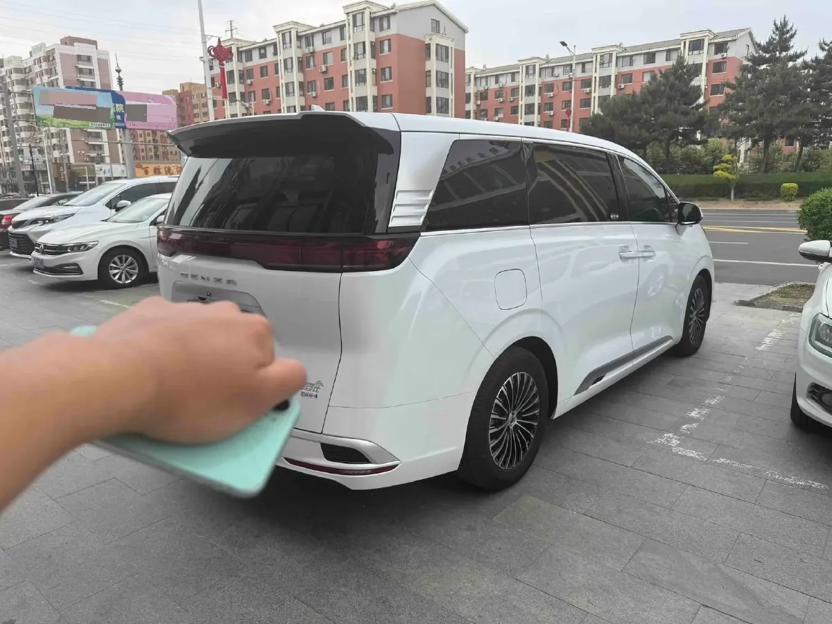 2024 Denza D9 1.5T 139HP L4 E-CVT PHEV 40KWH,autocango,china used car exporter,china ev exporter,chinese used car exporter,chinese used ev exporter